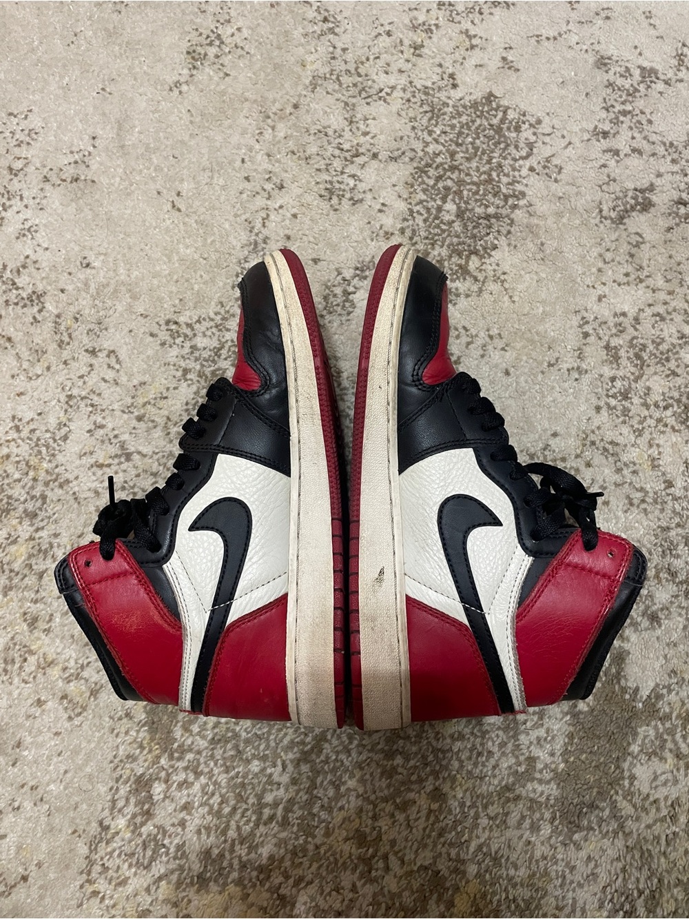 Air Jordan 1 Retro High OG 'Bred Toe'